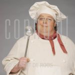 23-03-2004 Schudden tot het sneeuwt, Frans de Wit alias Kok Louis, at studio in Amsterdam.

[keywords]Posed, Half Length, Eyecontact, Smiling[/keywords]